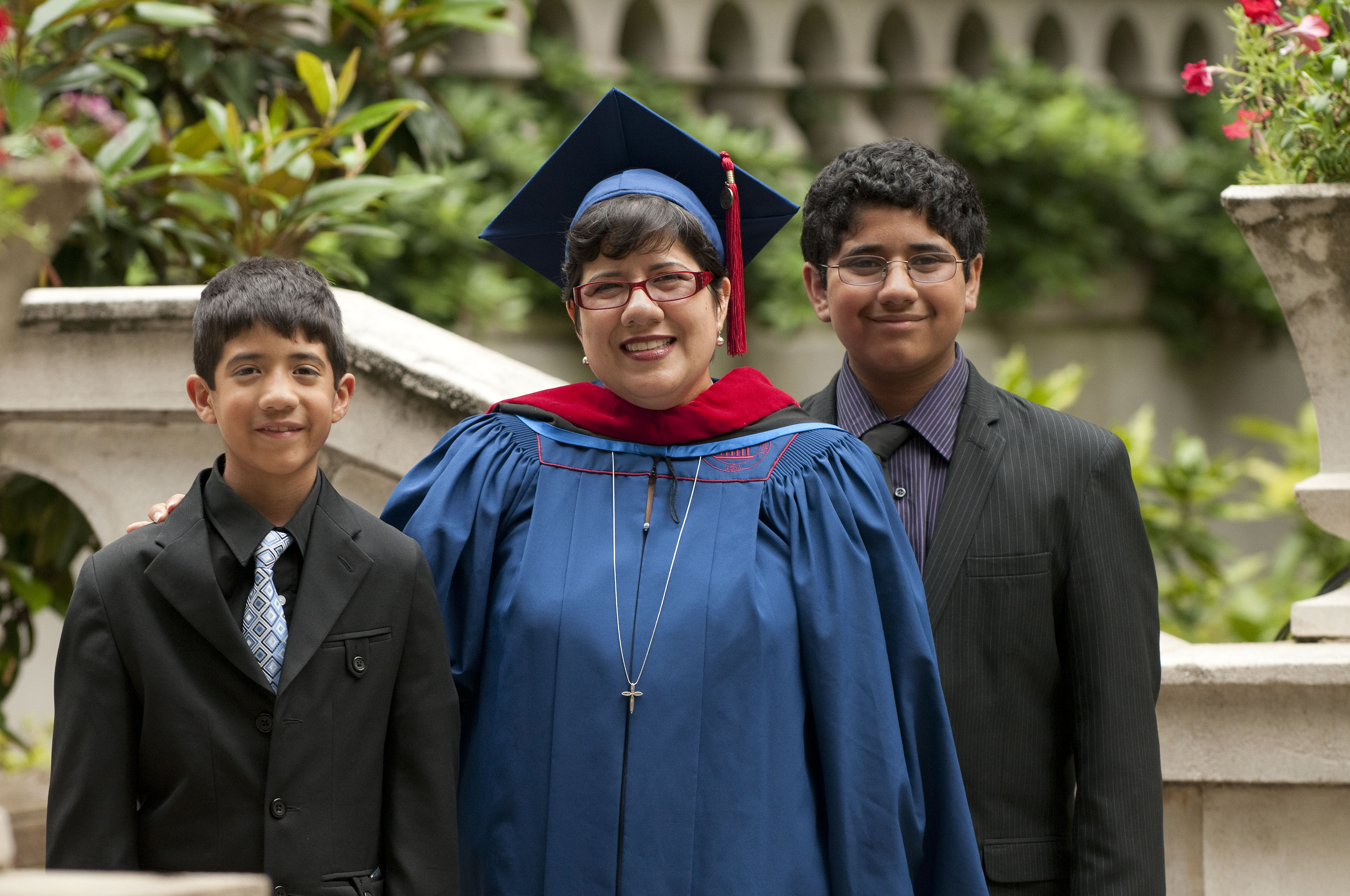 Ella Luna and sons